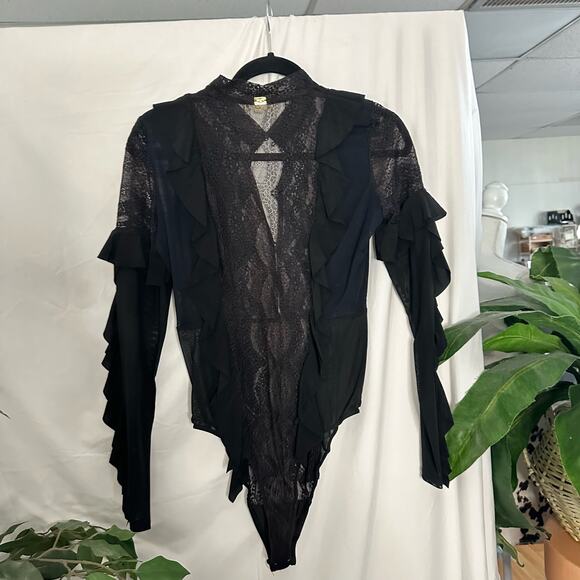 Skivvies for Love & Lemons Eva Lace Ruffle Thong Bodysuit Black Size Medium - Picture 4 of 11